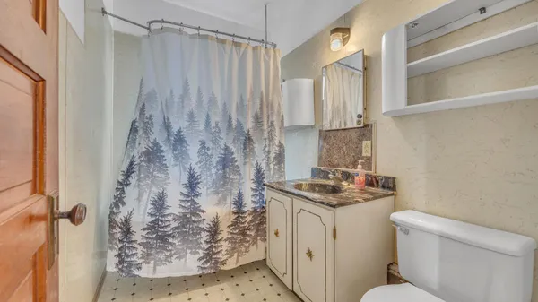 $179,000 | 1323 North 10th Street, Unit 1321, Sheboygan, WI 53081