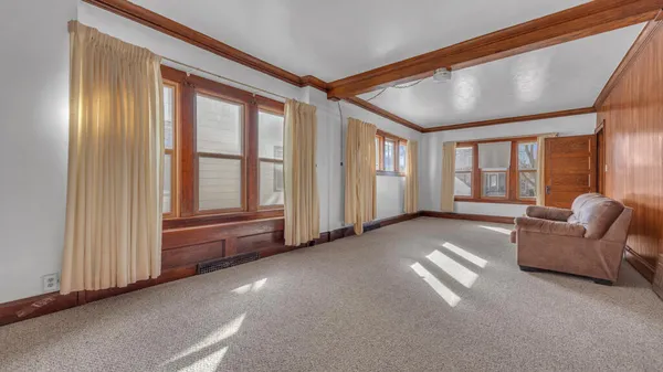 $179,000 | 1323 North 10th Street, Unit 1321, Sheboygan, WI 53081
