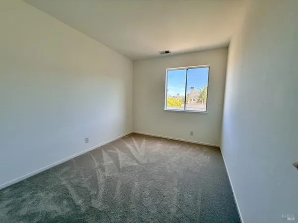 $428,700 | 77 Parkview Circle, Corte Madera, CA 94925