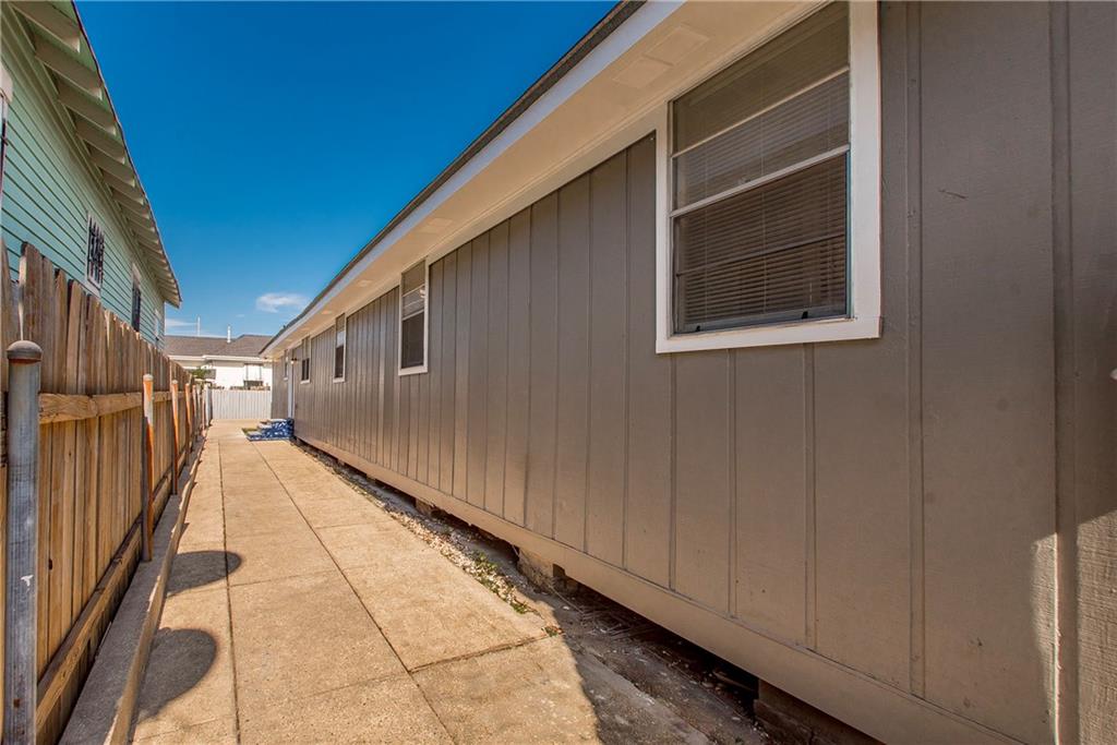 2813 North Rocheblave Street New Orleans, LA 70117 - Photo 20 of 33