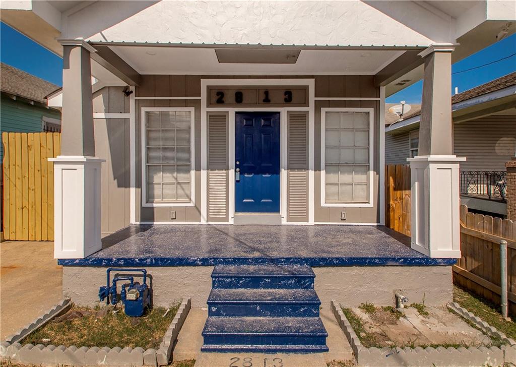 2813 North Rocheblave Street New Orleans, LA 70117 - Photo 2 of 33