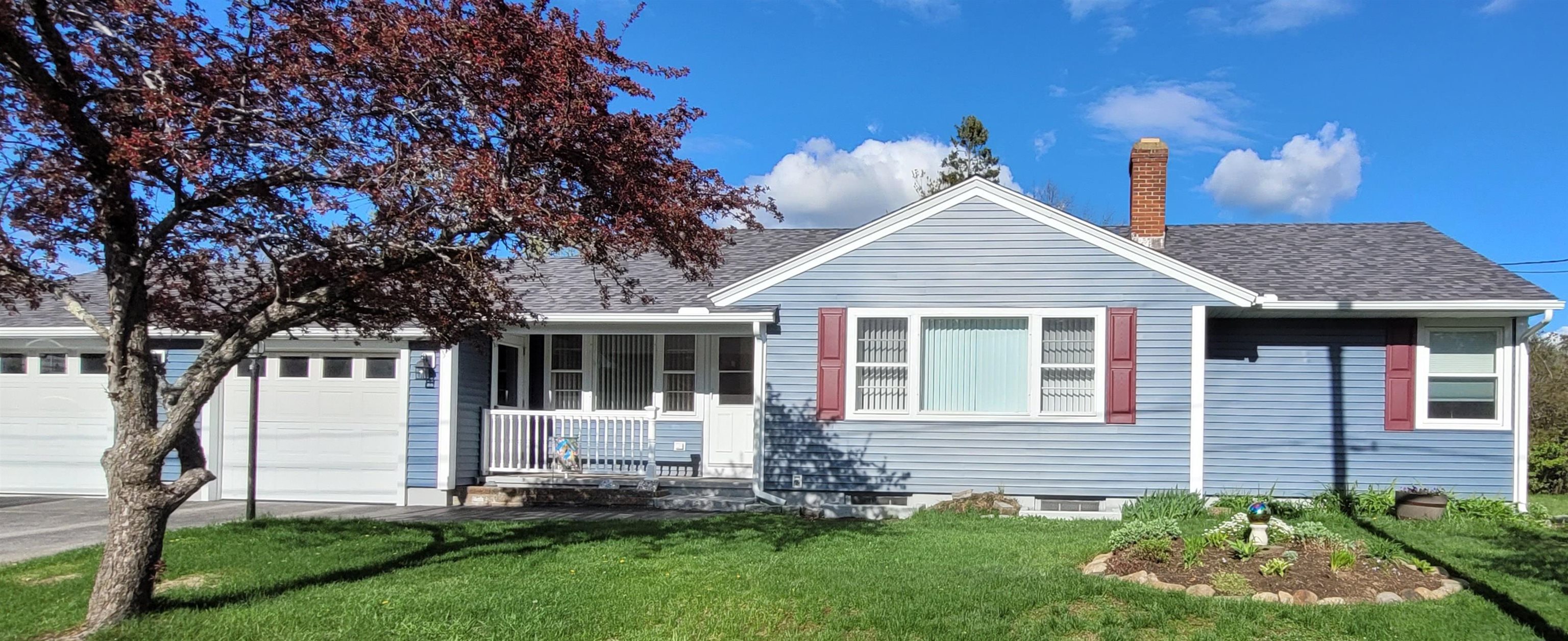 11 Greeley Street Concord, NH 03301 - Photo 1 of 39