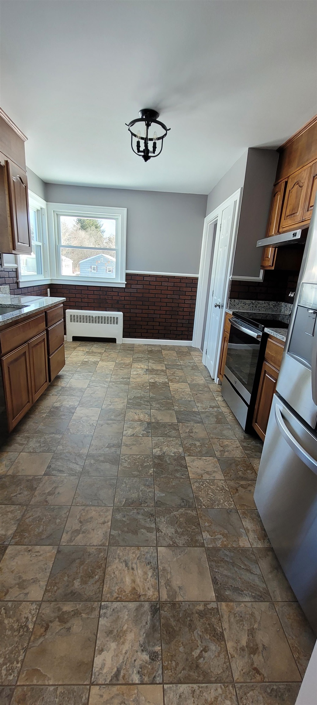 11 Greeley Street Concord, NH 03301 - Photo 9 of 39