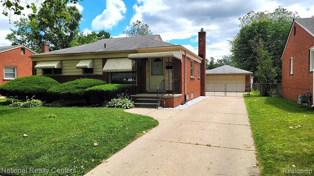 9030 Hemingway Redford, MI 48239 - Photo 2 of 27