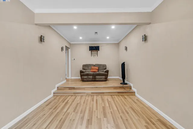 $999,000 | 31518 Medinah Street, Hayward, CA 94544