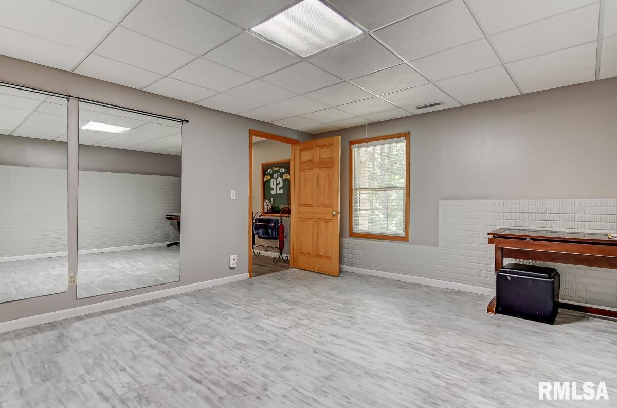 29 Charlene Lane Springfield, IL 62711 - Photo 24 of 35 Gallery Image 24