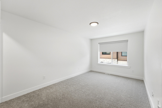 1418 Chateau Ridge Way Sandy, UT 84092 - Photo 19 of 39