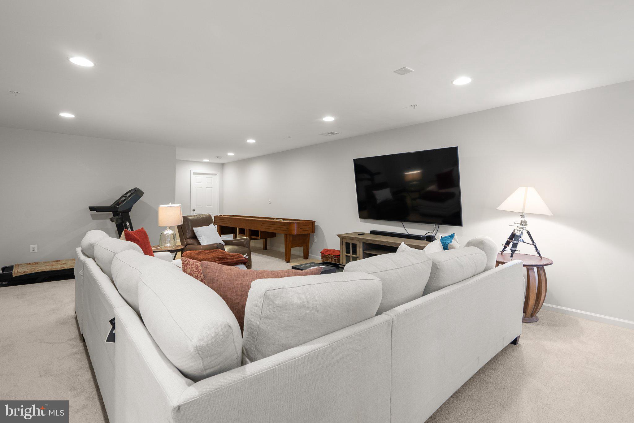 16200 Coolidge Avenue Silver Spring, MD 20906 - Photo 33 of 40 Gallery Image 33