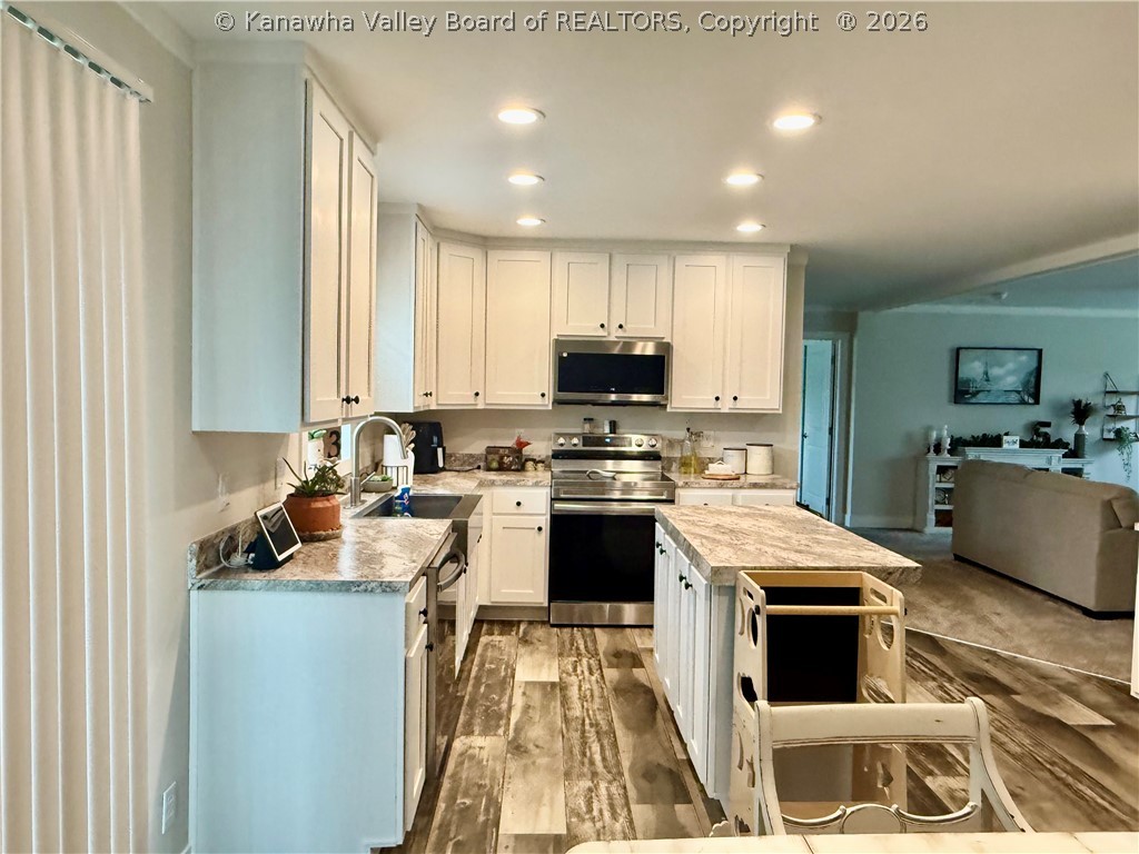 202 Brook Lane Point Pleasant, WV 25550 - Photo 2 of 28 Gallery Image 2