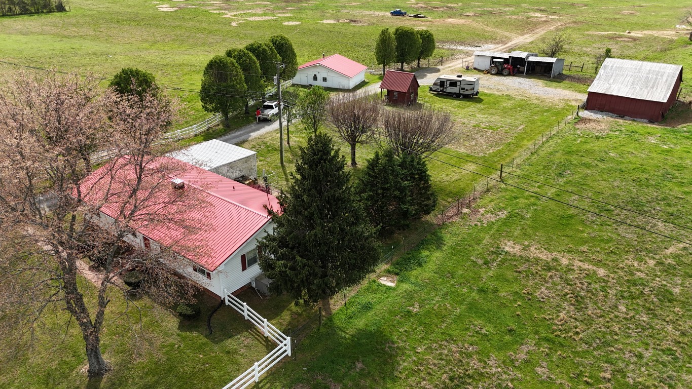 6254 Wayside Road Christiana, TN 37037 - Photo 7 of 43