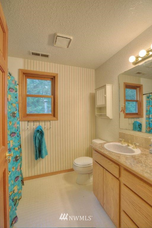 4901 Shellridge Road Northwest Olympia, WA 98502 - Photo 10 of 15 Gallery Image 10