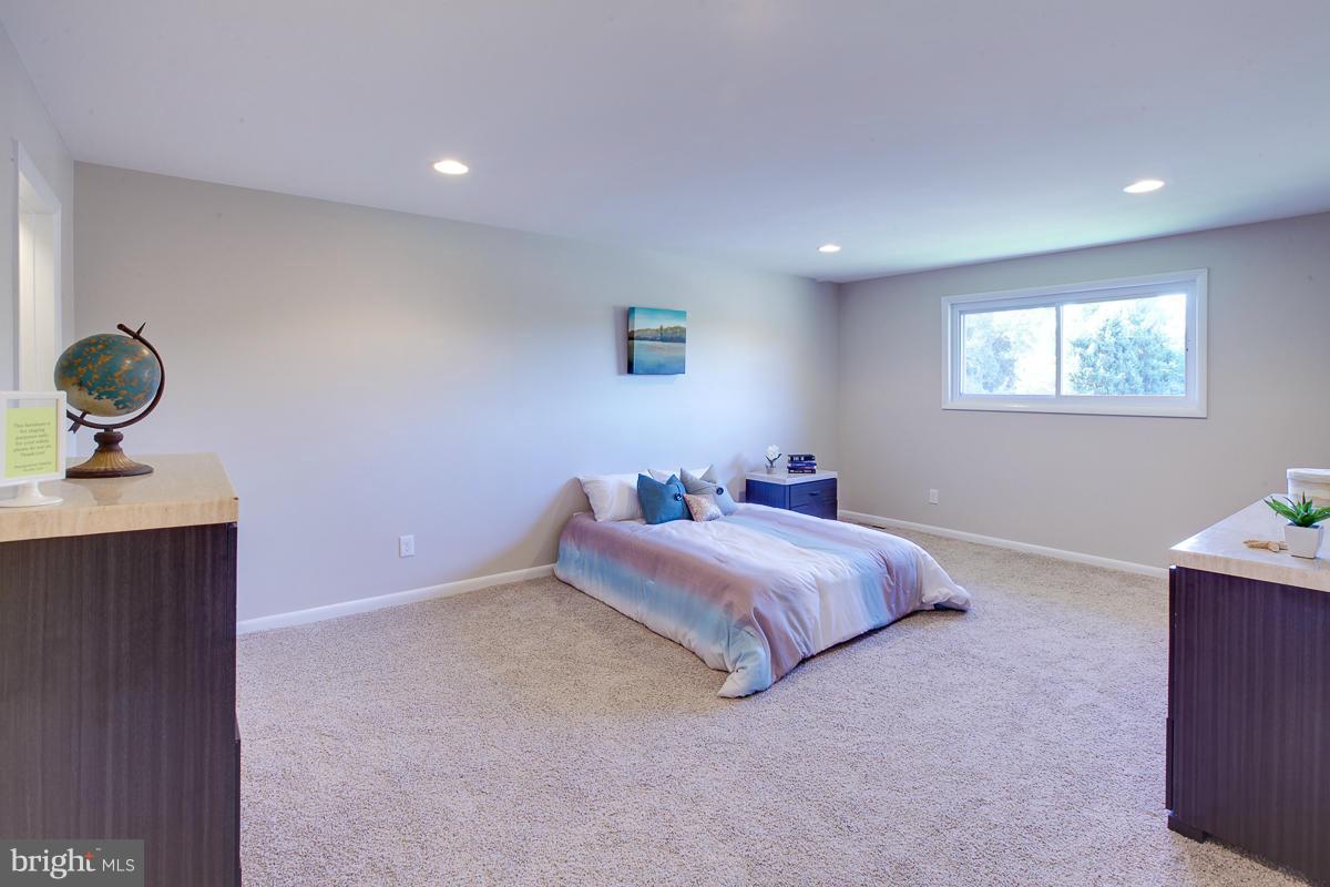 2405 Sugarcone Road Baltimore, MD 21209 - Photo 28 of 29 Bedroom (Master)