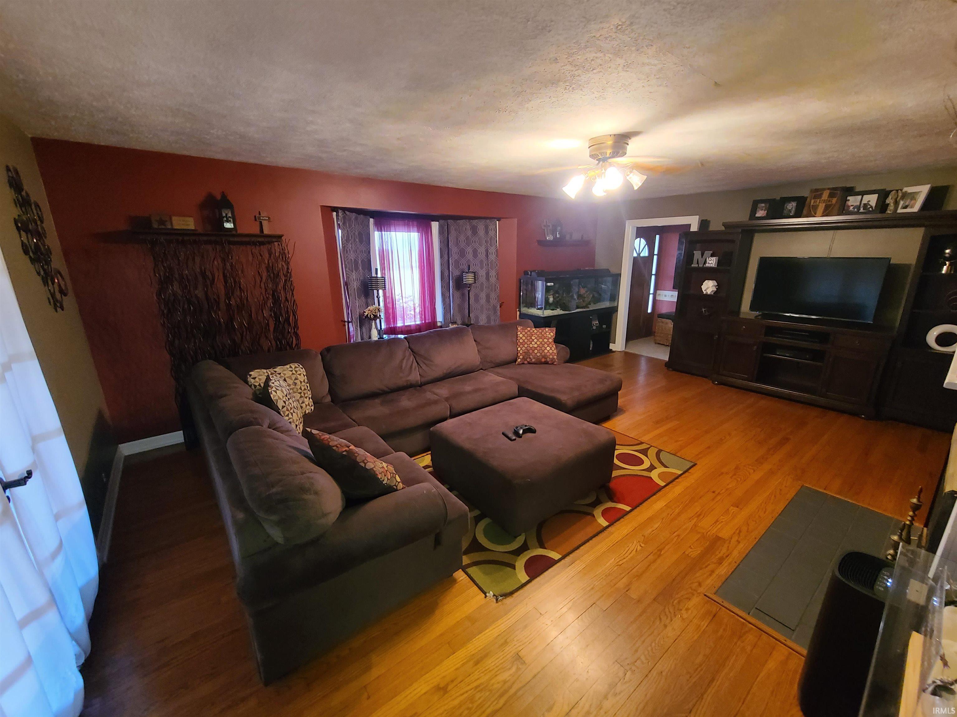 2170 West Carie Road Vincennes, IN 47591 - Photo 13 of 29 Gallery Image 13