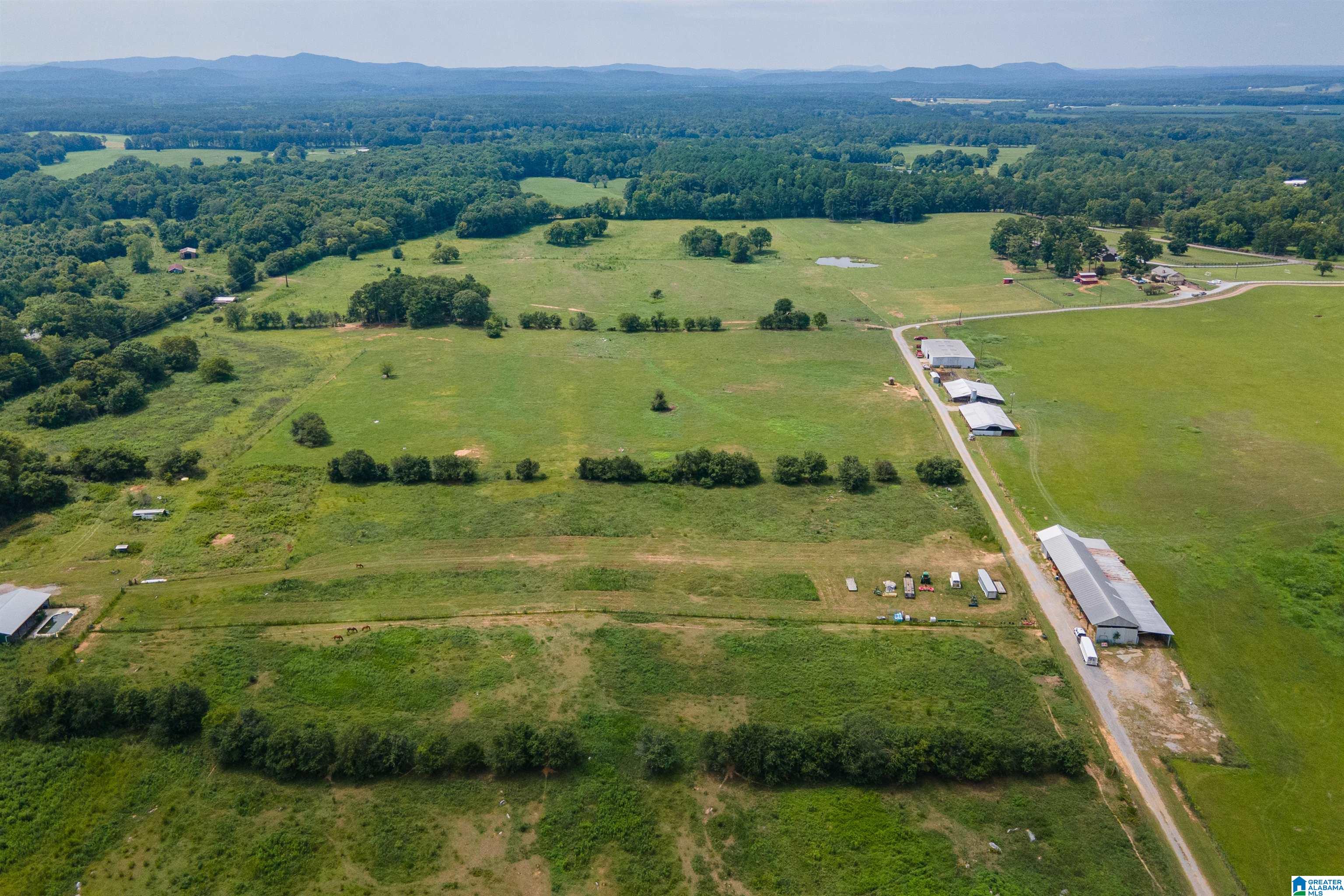 1498 Sun Valley Road Harpersville, AL 35078 - Photo 27 of 35