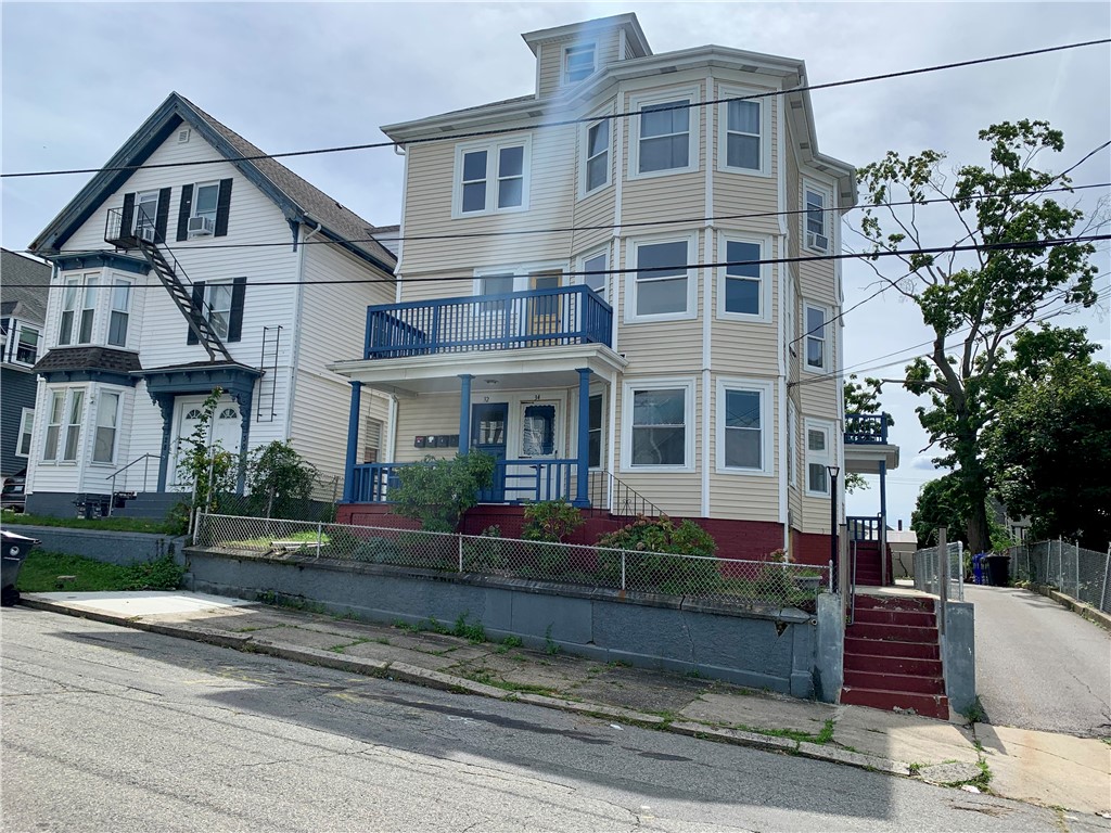 32 Sisson Street, Unit 1 Pawtucket, RI 02860 - Photo 1 of 27 Gallery Image 1