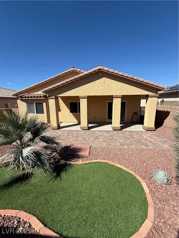 $2,200 | 5011 Monte Penne Way, Pahrump, NV 89061
