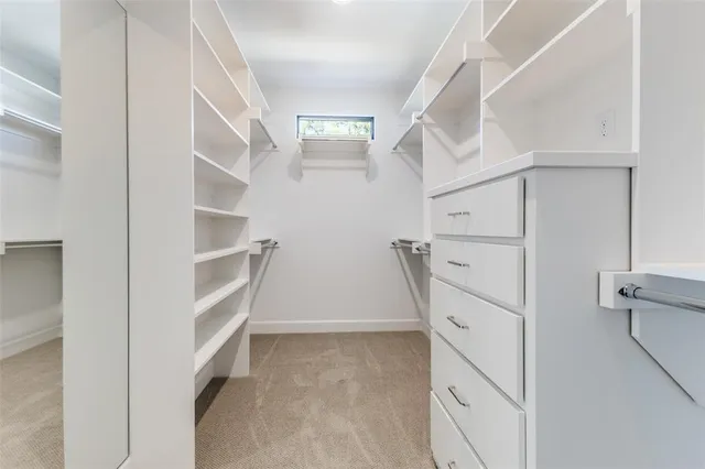 a view of walk in closet