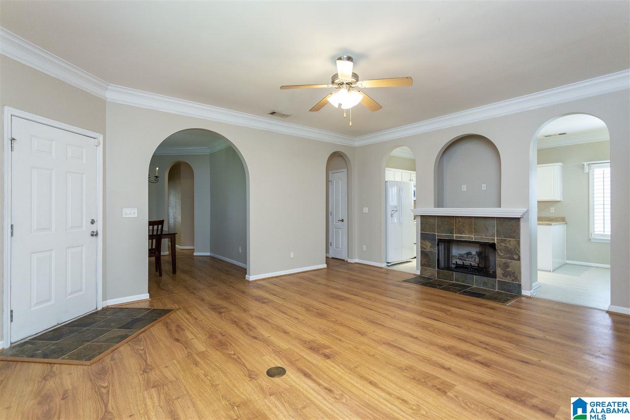 142 Highview Cove Pelham, AL 35124 - Photo 5 of 27