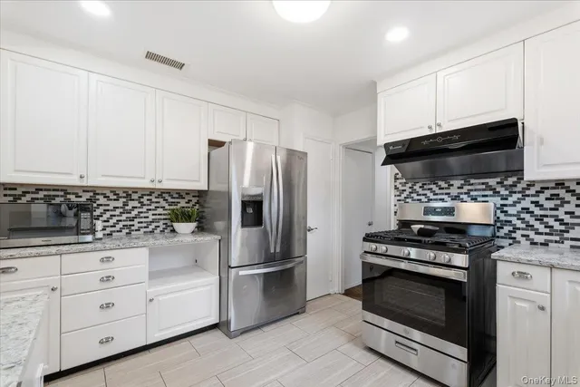 $899,000 | 35 Kass Road, White Plains, NY 10605