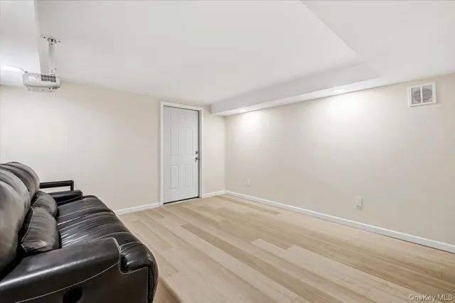 $899,000 | 35 Kass Road, White Plains, NY 10605