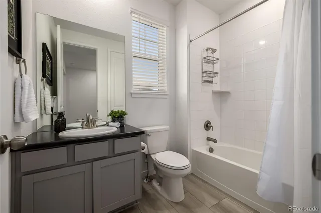 $695,000 | 991 South De Gaulle Court, Aurora, CO 80018