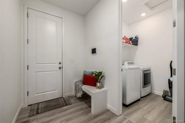 $695,000 | 991 South De Gaulle Court, Aurora, CO 80018