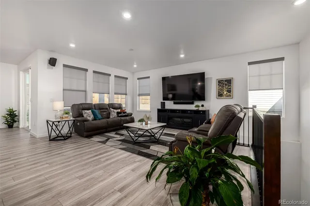 $695,000 | 991 South De Gaulle Court, Aurora, CO 80018