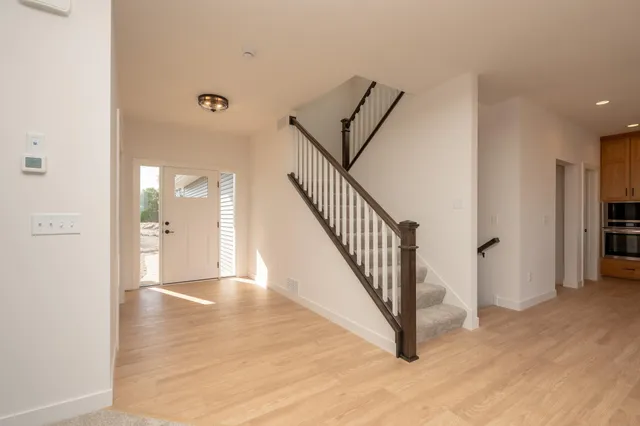 $759,900 | 25341 Delmar Avenue, New Prague, MN 56071