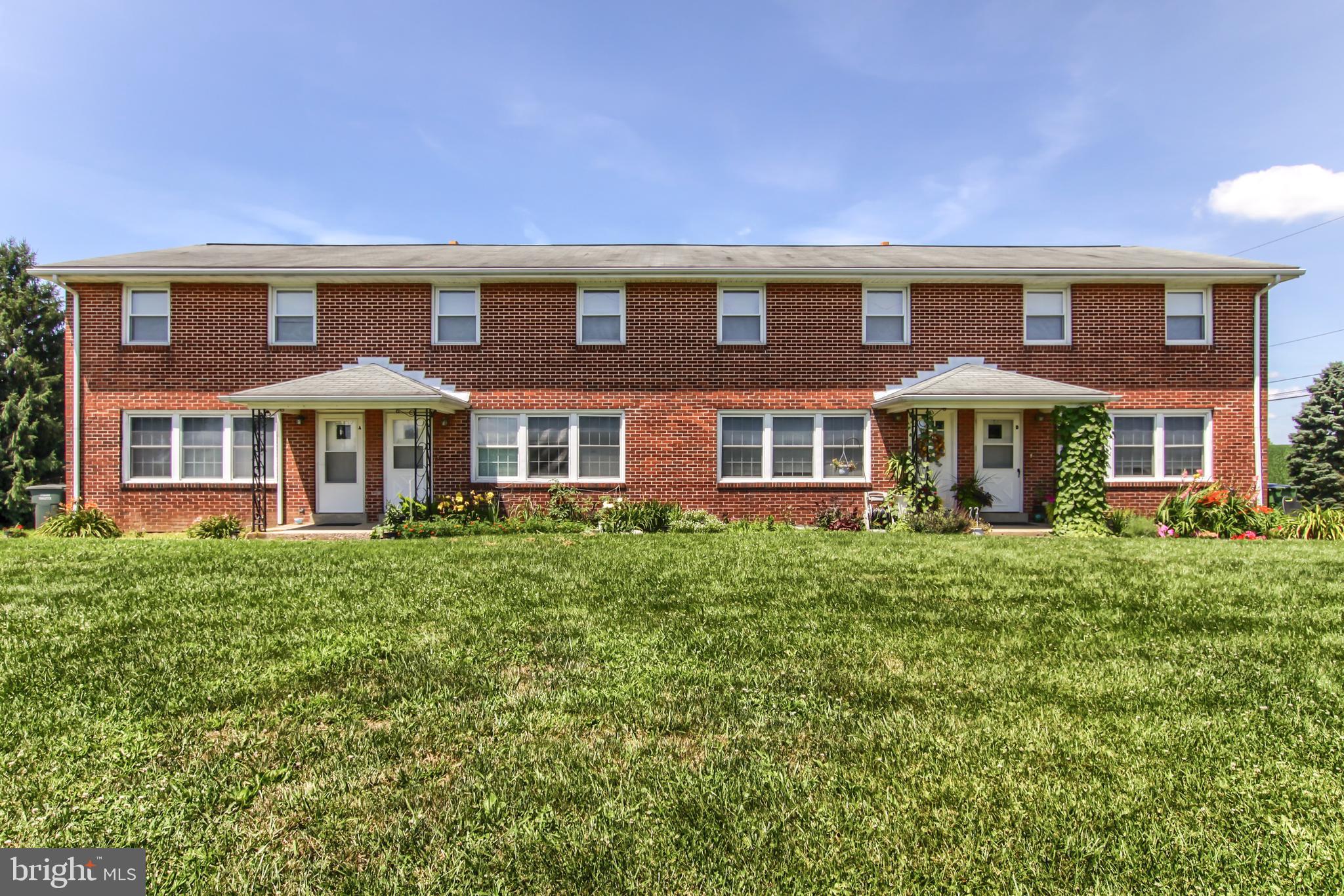 286 South Locust Point Road Mechanicsburg, PA 17055 - Photo 1 of 36 Gallery Image 1