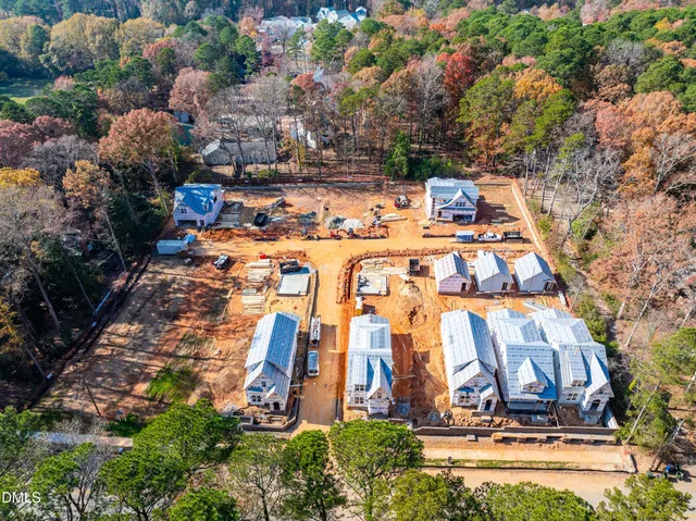 $624,900 | 724 Powell Drive, Raleigh, NC 27606