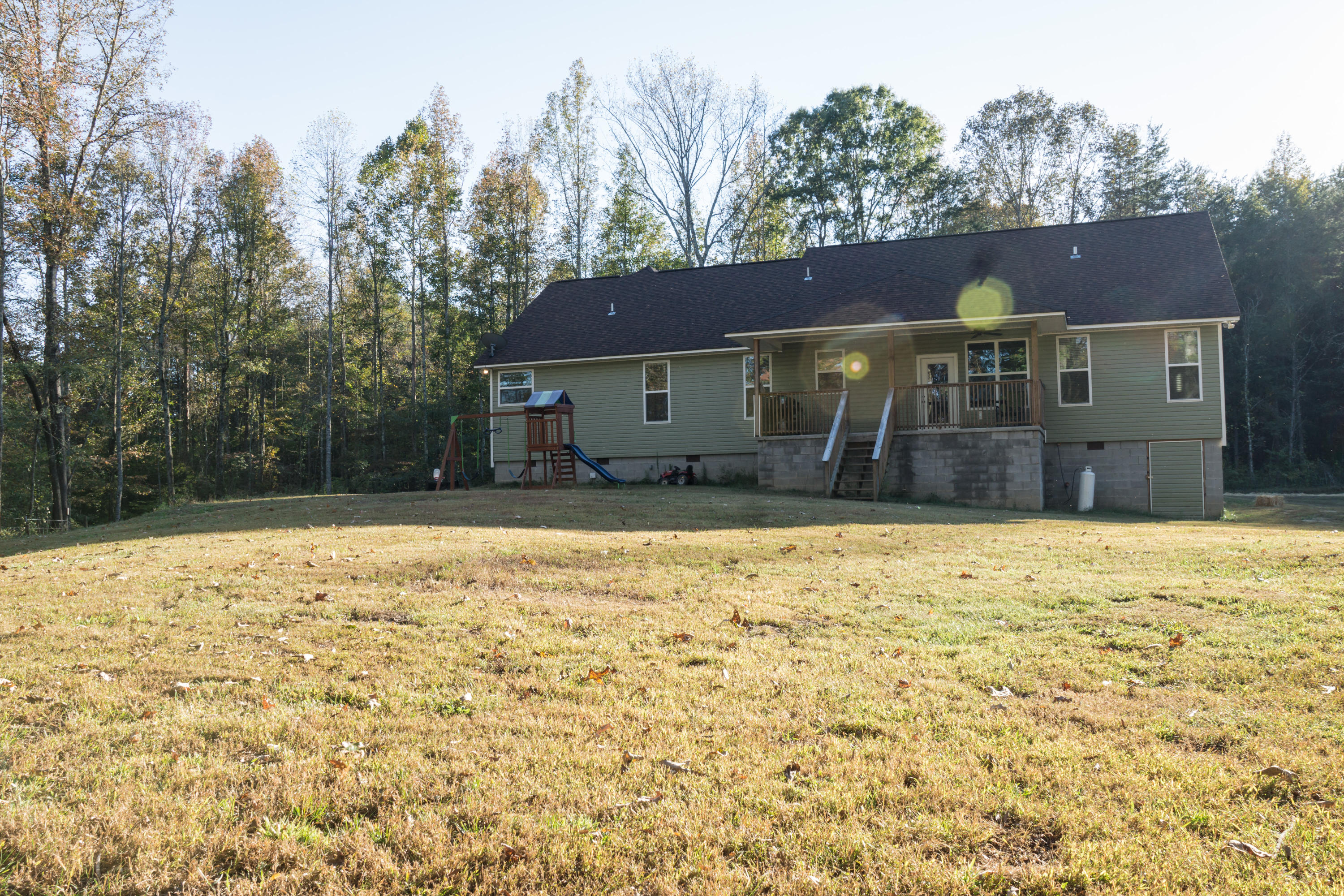 290 Cason Road Whitwell, TN 37397 - Photo 16 of 22 realestatephotos-13