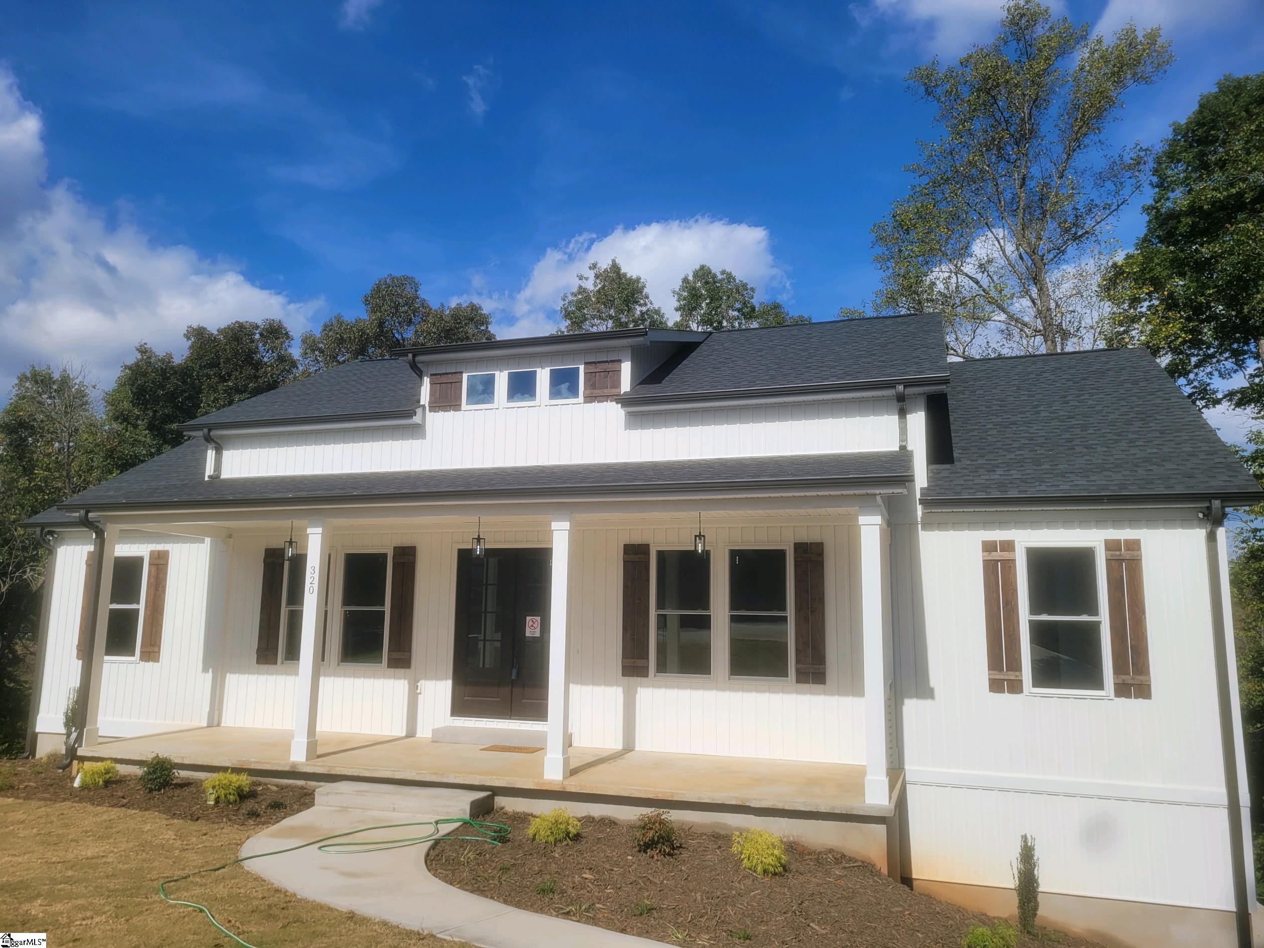 320 Timber Trail Greer, SC 29651 - Photo 1 of 27 Gallery Image 1