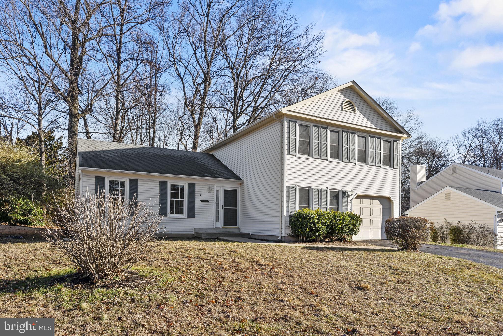 12416 Ox Hill Road Fairfax, VA 22033 - Photo 1 of 35