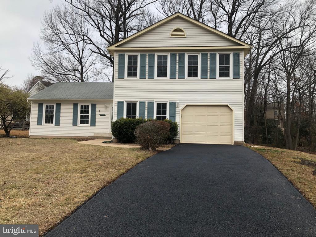 12416 Ox Hill Road Fairfax, VA 22033 - Photo 2 of 35