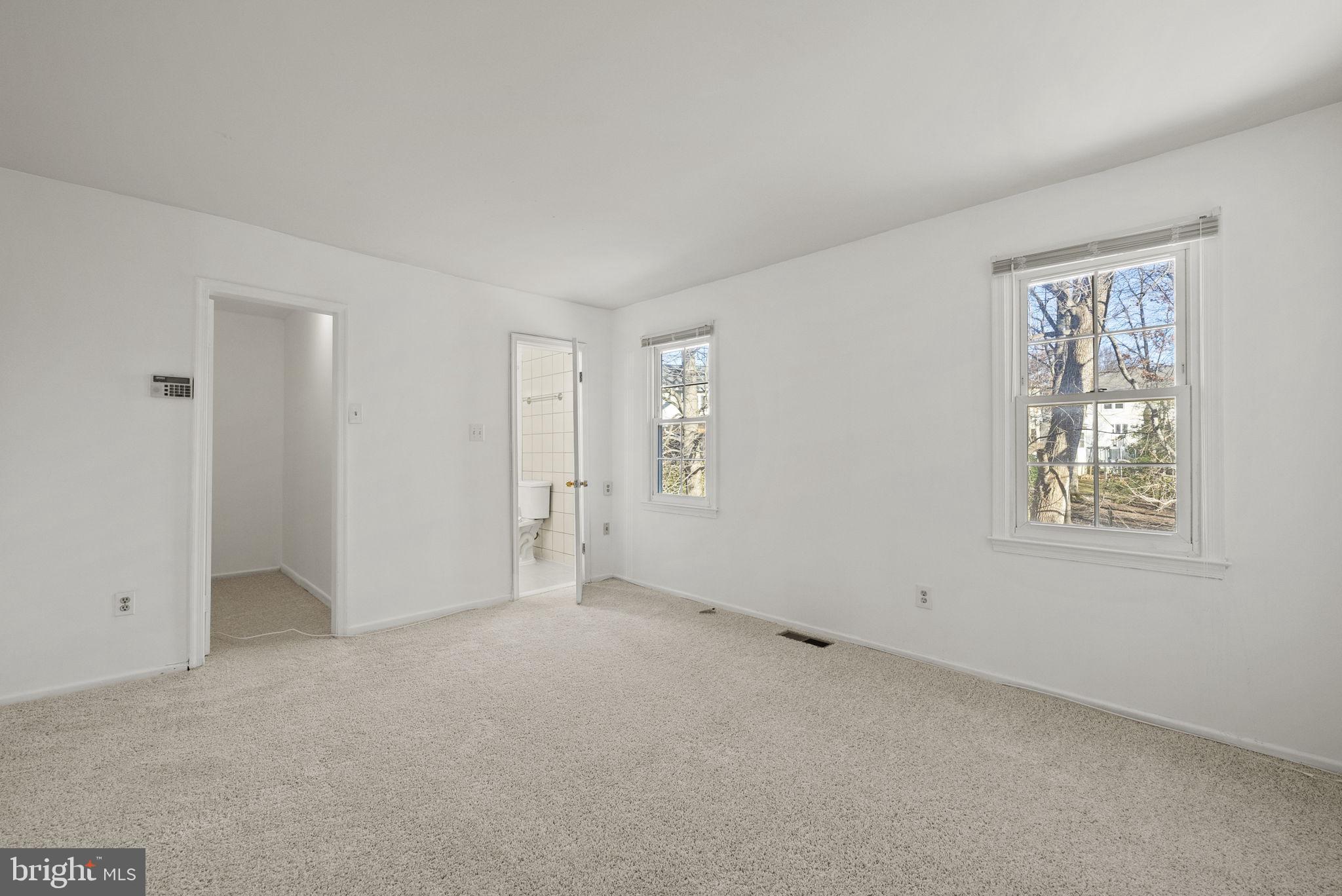 12416 Ox Hill Road Fairfax, VA 22033 - Photo 21 of 35