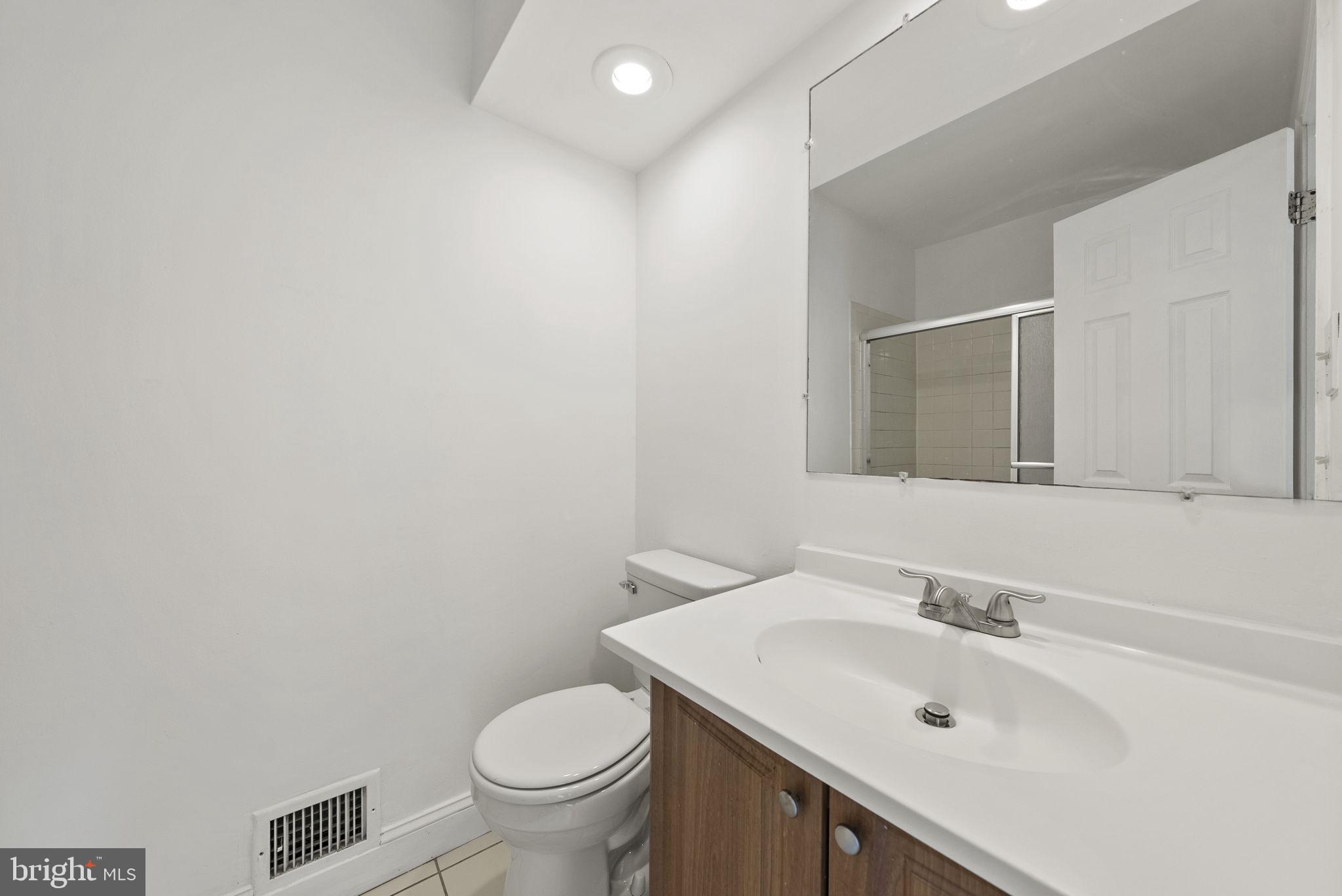 12416 Ox Hill Road Fairfax, VA 22033 - Photo 25 of 35