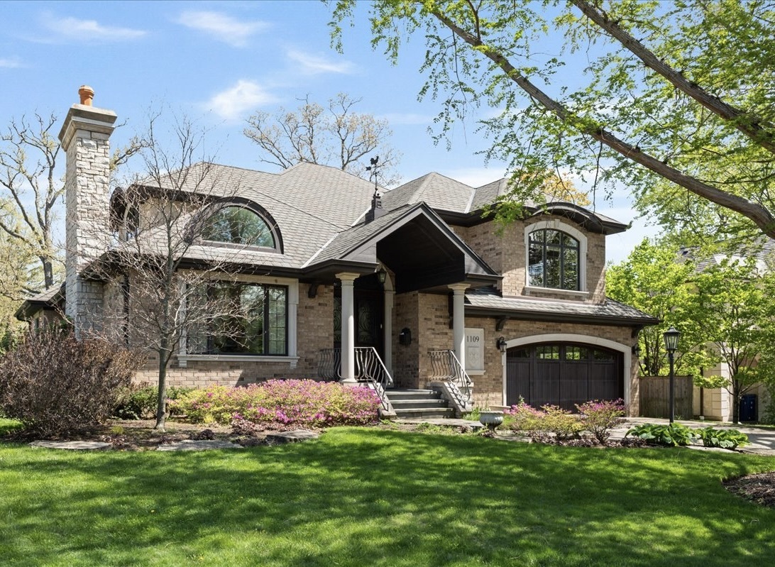 1109 Hohlfelder Road Glencoe, IL 60022 - Photo 1 of 37