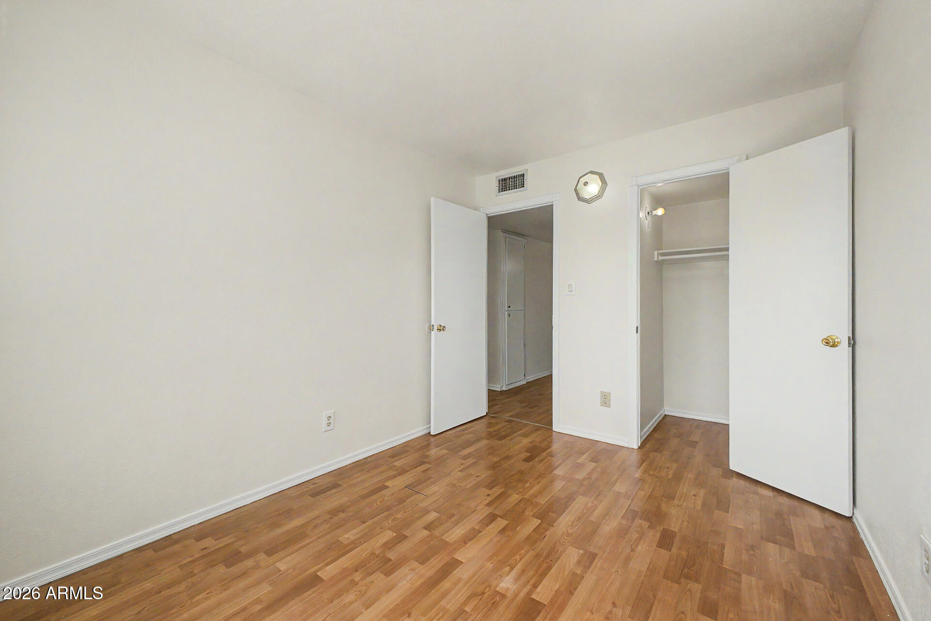 948 South Alma School Road, Unit 102 Mesa, AZ 85210 - Photo 11 of 30
