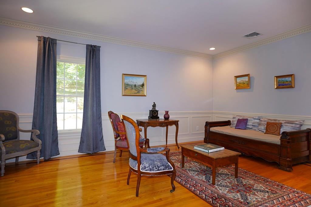 18 Brookside Avenue Lexington, MA 02421 - Photo 16 of 39 Gallery Image 16