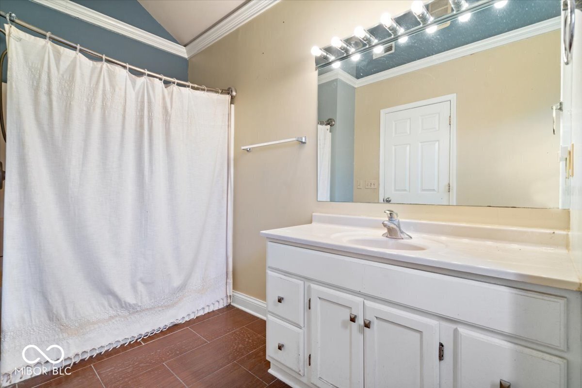 503 Central Avenue Anderson, IN 46012 - Photo 12 of 19