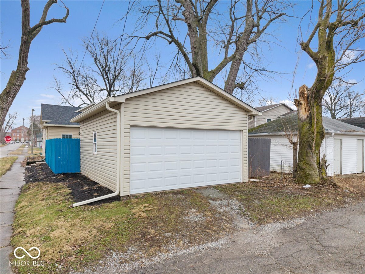 503 Central Avenue Anderson, IN 46012 - Photo 18 of 19