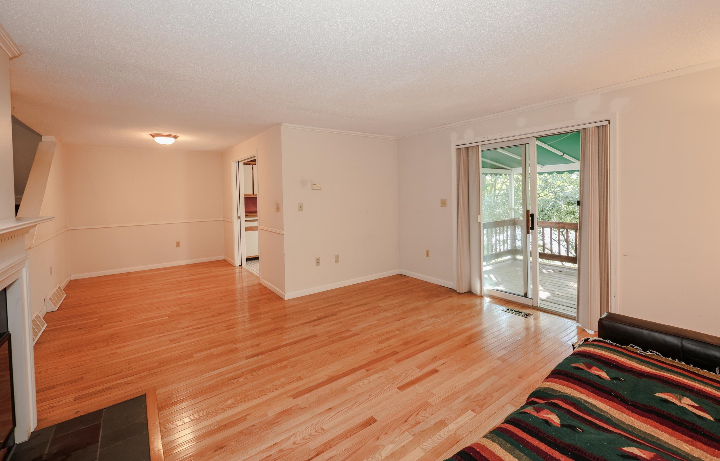 53 Winding Pond Road Londonderry, NH 03053 - Photo 15 of 58