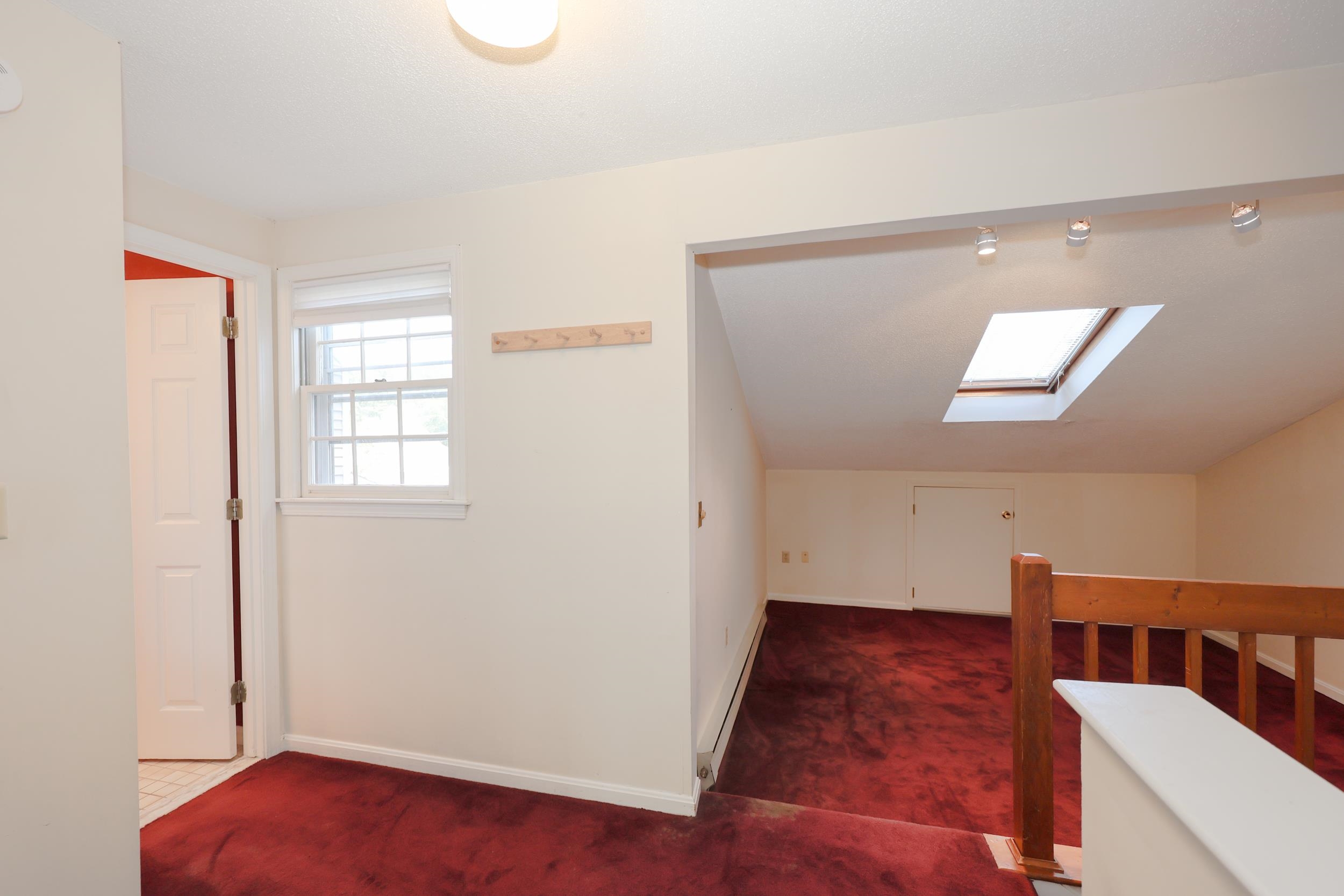 53 Winding Pond Road Londonderry, NH 03053 - Photo 29 of 58