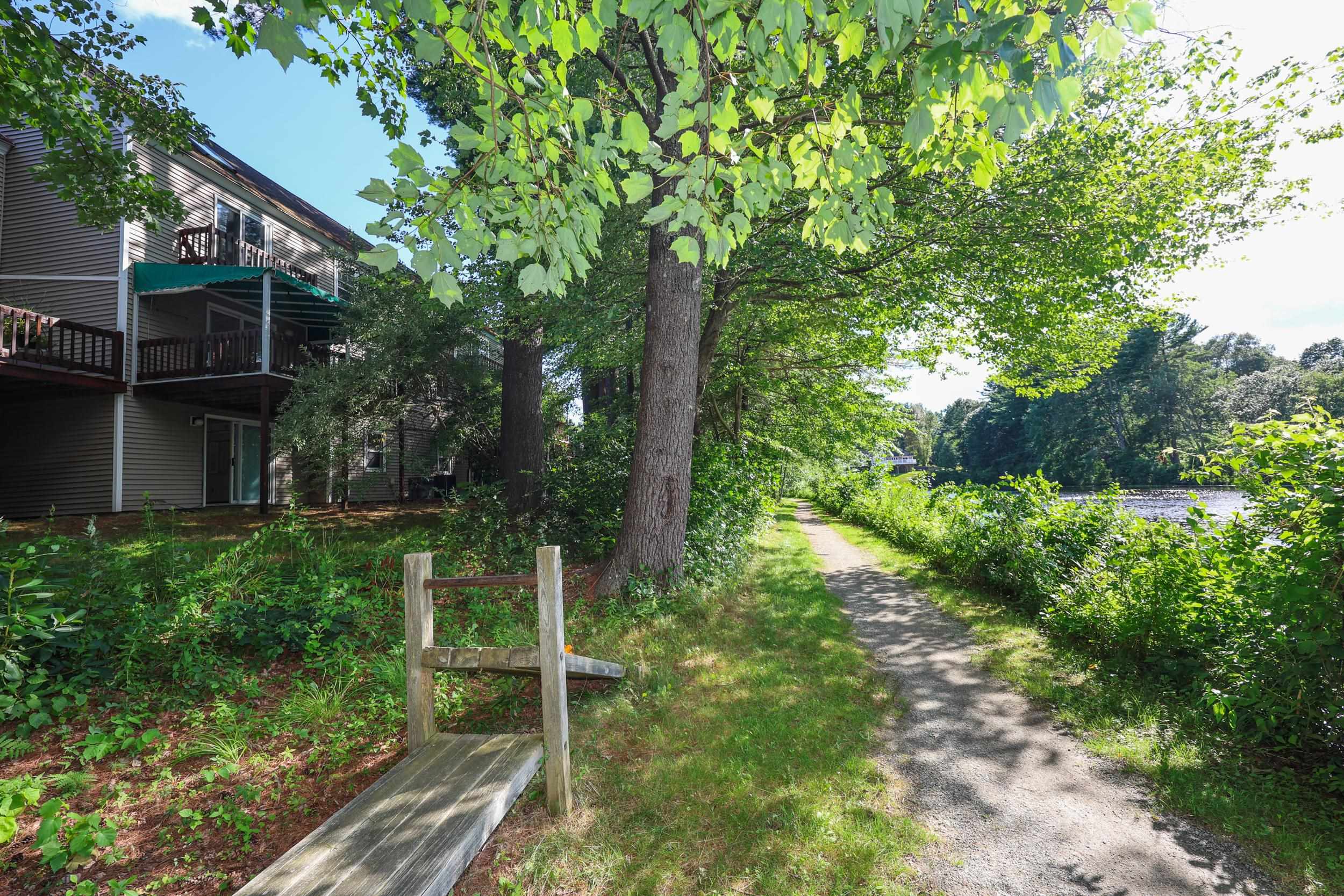 53 Winding Pond Road Londonderry, NH 03053 - Photo 44 of 58