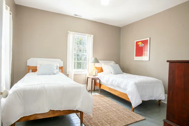 $599,000 | 105 Forrest Avenue North, Lookout Mountain, TN 37350