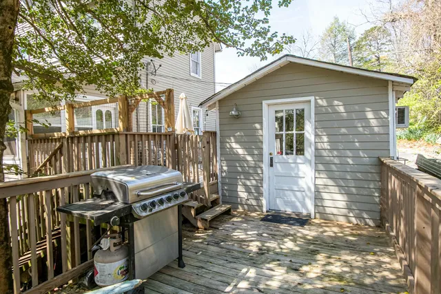 $599,000 | 105 Forrest Avenue North, Lookout Mountain, TN 37350