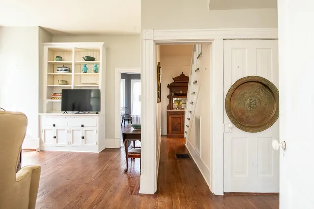 $599,000 | 105 Forrest Avenue North, Lookout Mountain, TN 37350