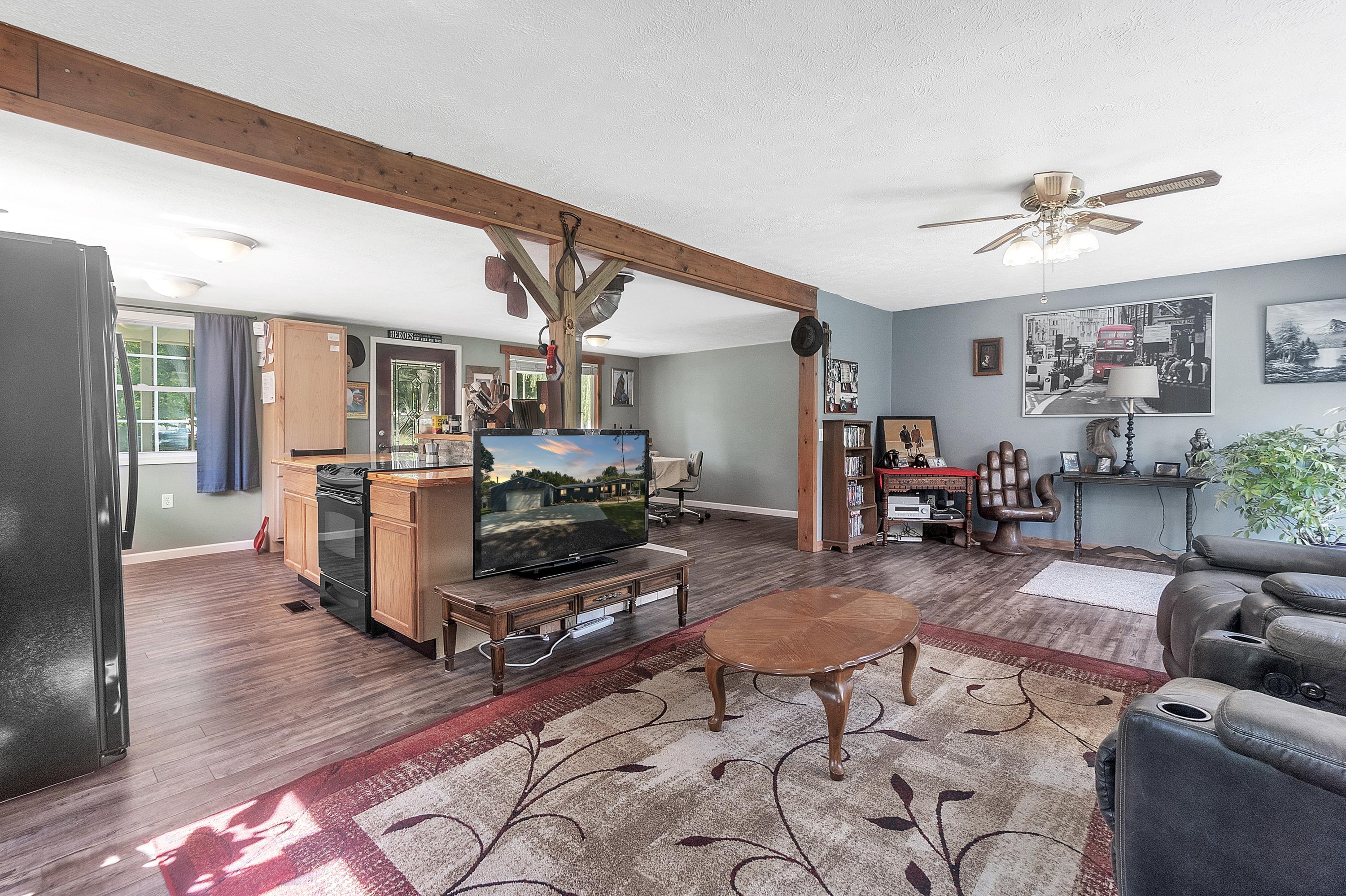 379 Bullis Road Gregory, MI 48137 - Photo 11 of 42 ol3qxaufw3