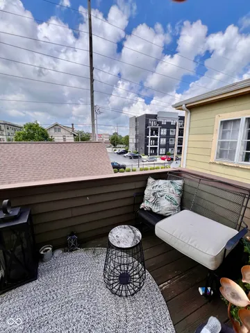 $2,950 | 2126 North Pennsylvania Street, Indianapolis, IN 46202