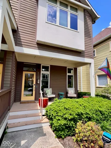 $2,950 | 2126 North Pennsylvania Street, Indianapolis, IN 46202